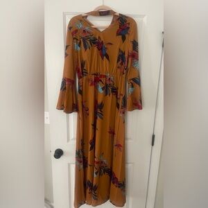 Pretty long sleeve maxi dress